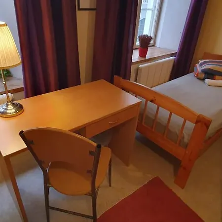 Hostel Zinc Old Town