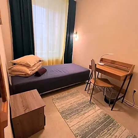 Hostel Zinc Old Town *