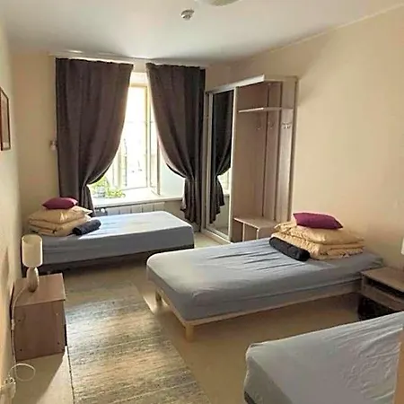 Hostel Zinc Old Town *
