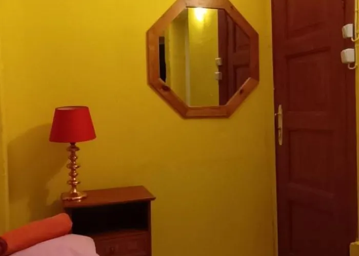 Zinc Old Town Hostal Tallin