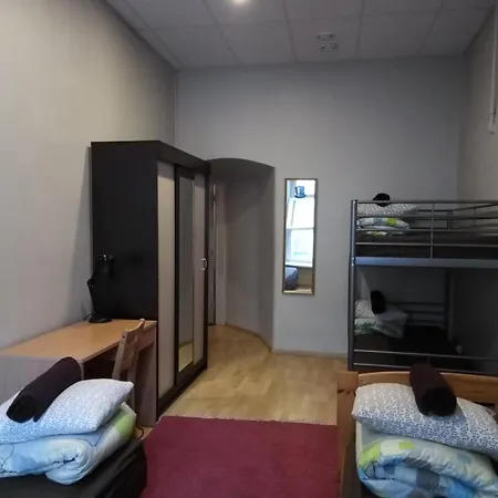 Hostel Zinc Old Town *